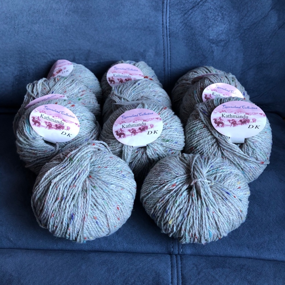 Yarn - 11 balls!